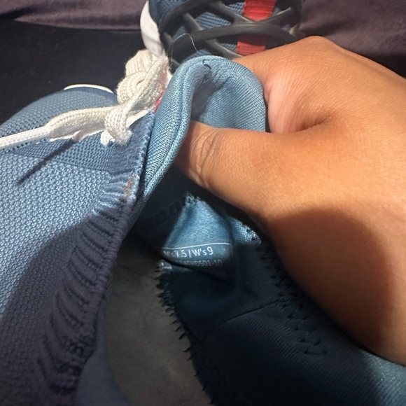 KIZIK Athens Unisex M7.5/W9 Blue White Cushioned Slip On Comfort Shoes - Picture 5 of 7